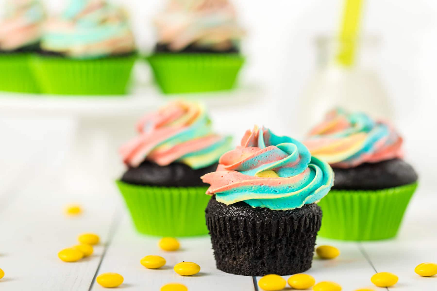 St. Patrick’s Day Surprise Cupcakes