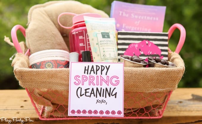 https://www.playpartyplan.com/wp-content/uploads/2015/04/spring-cleaning-basket-horizontal-1-of-1.jpg