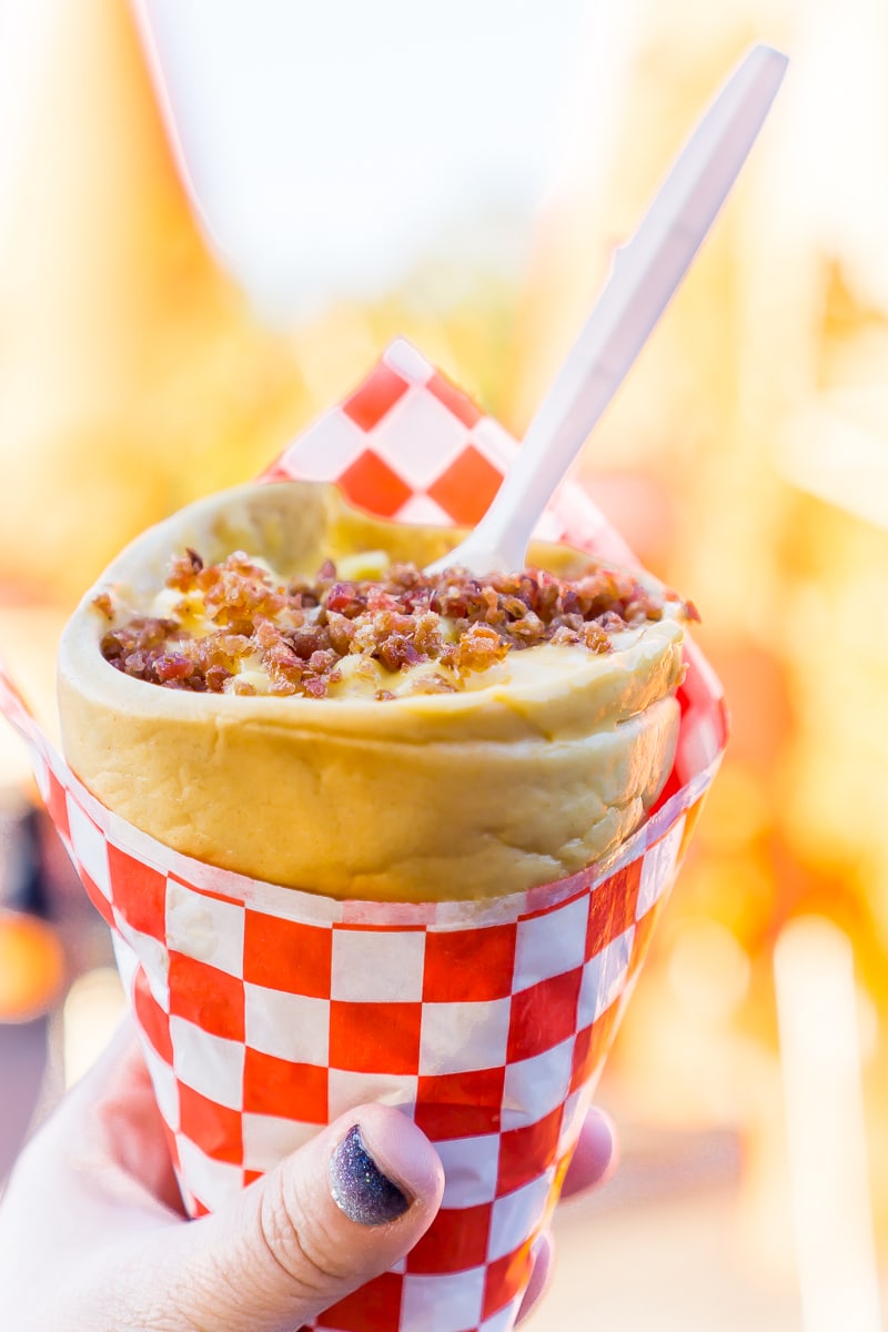 The Best of the Best Disneyland Food   What to Eat and What to Skip - 28