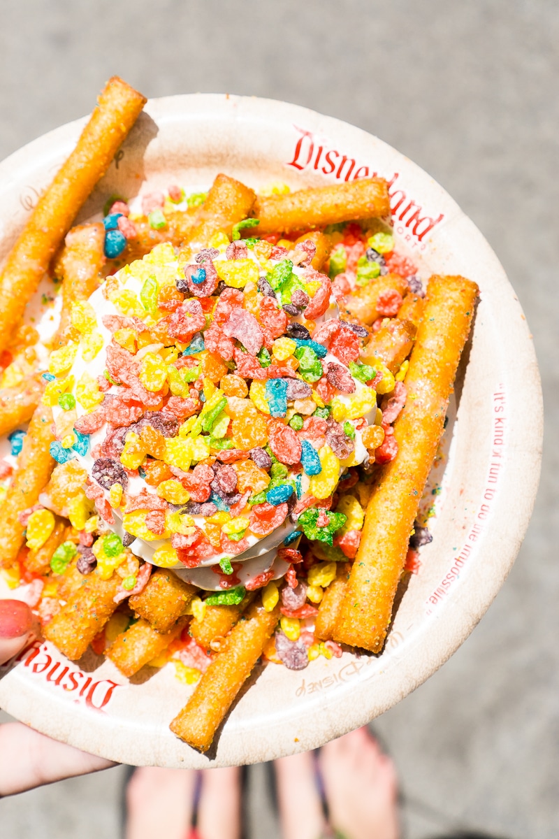 The Best of the Best Disneyland Food   What to Eat and What to Skip - 19