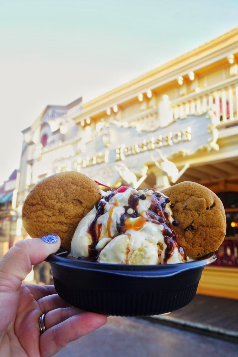 The Best of the Best Disneyland Food What to Eat and What to Skip