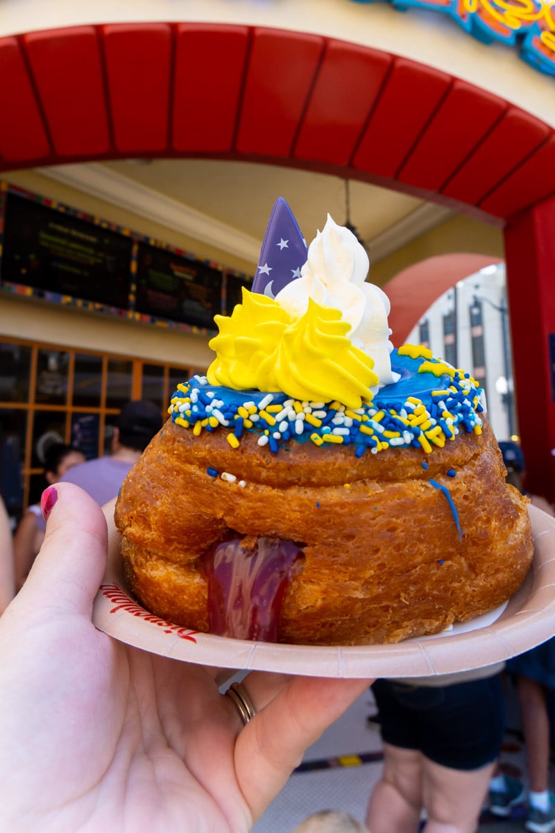 The Best of the Best Disneyland Food   What to Eat and What to Skip - 36