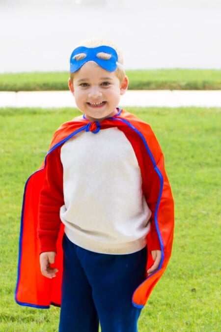 Easy DIY Superhero Costume Ideas For The Entire Family - Play Party Plan