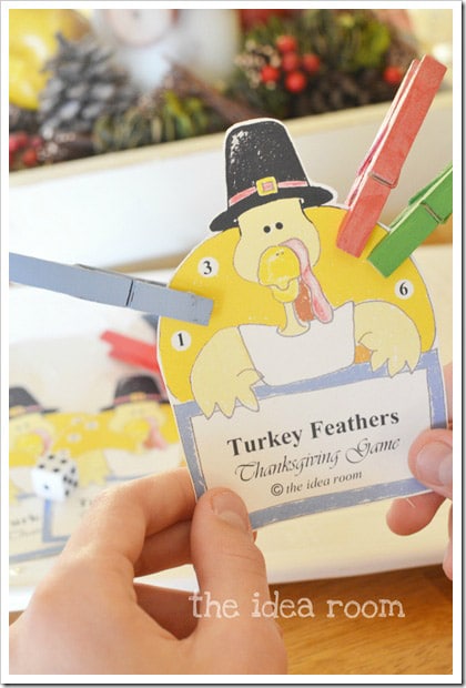 Turkey feathers Thanksgiving games