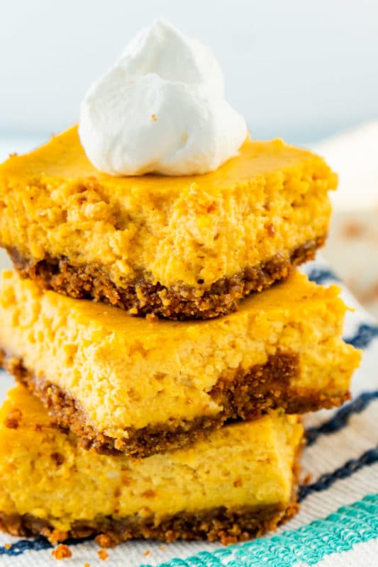 Pumpkin Cheesecake Bars with a Graham Cracker Crust - Play Party Plan