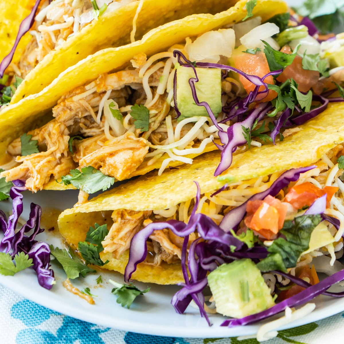 Easy Instant Pot Chicken Tacos