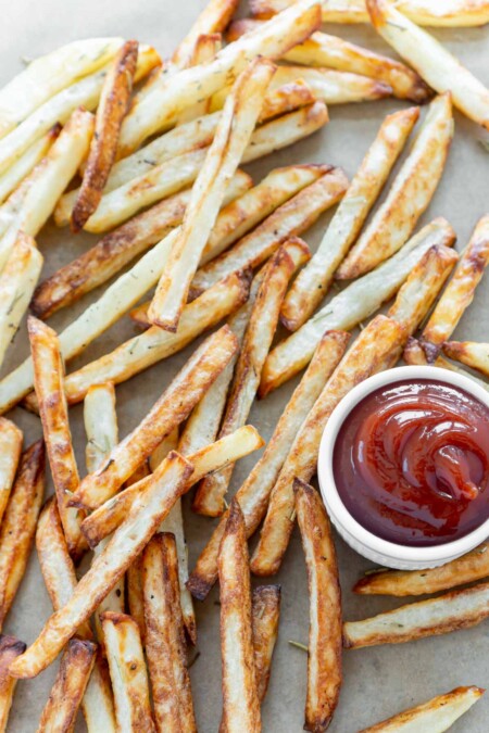 The Best Air Fryer Fries (So Crispy!) - Play Party Plan