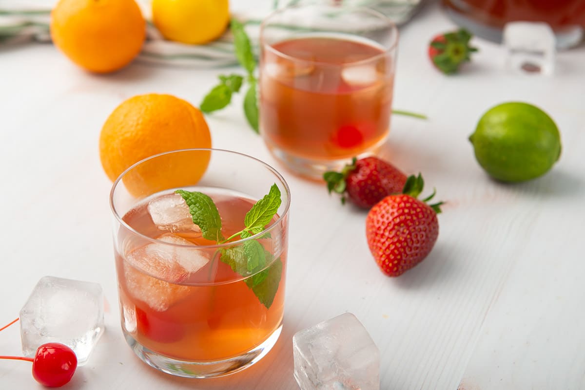 Easy Homemade Fruit Punch - Play Party Plan