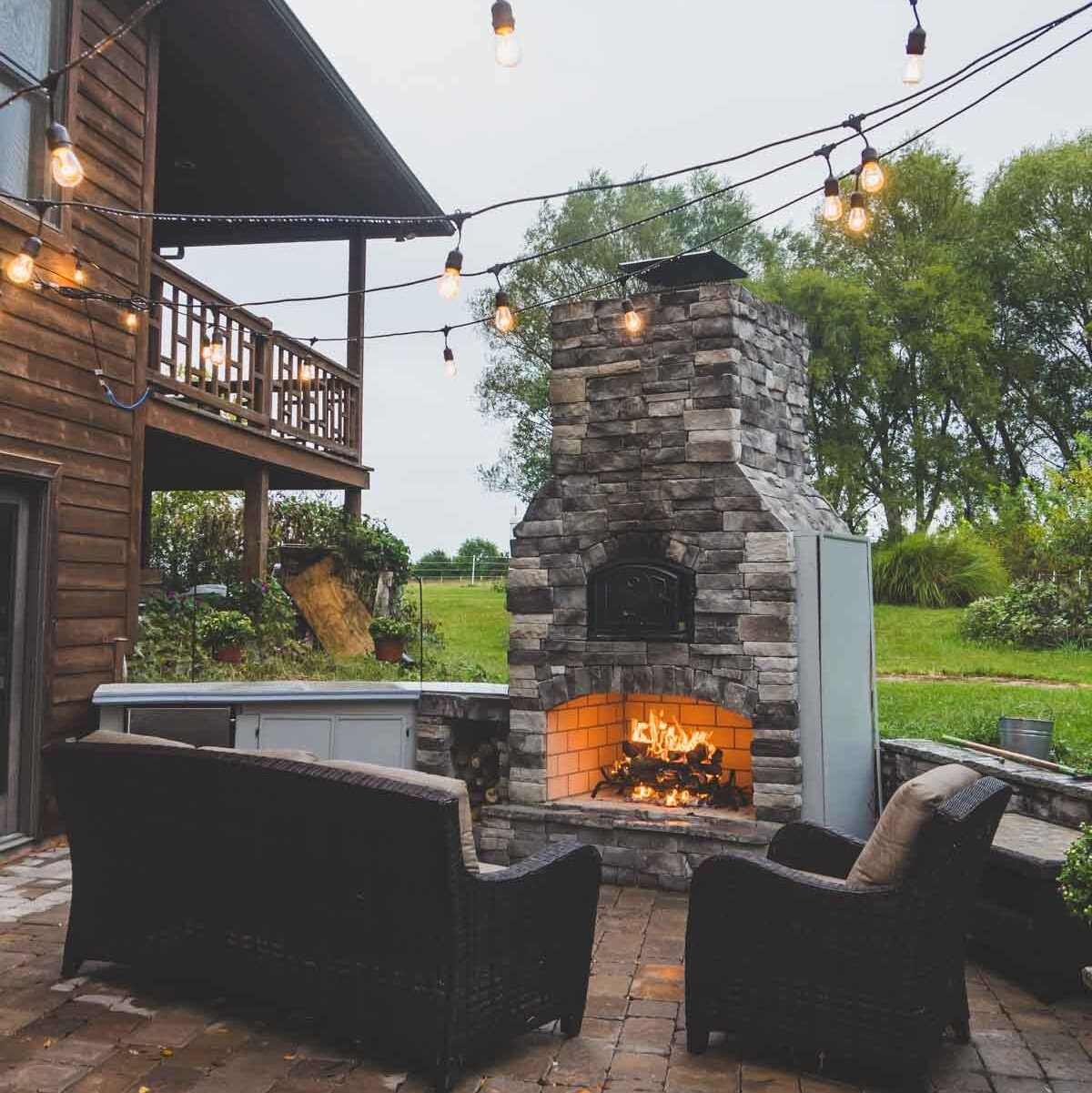 How to Create the Perfect Outdoor Entertaining Area