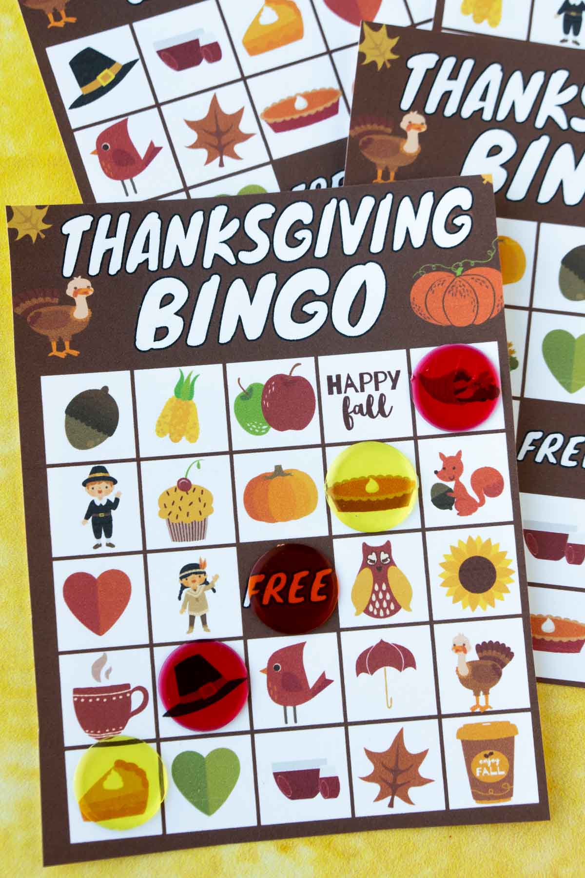 Thanksgiving bingo card with bingo markers