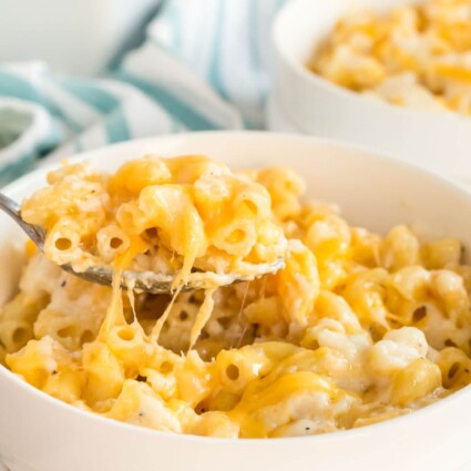 Easy Baked Macaroni and Cheese - Play Party Plan