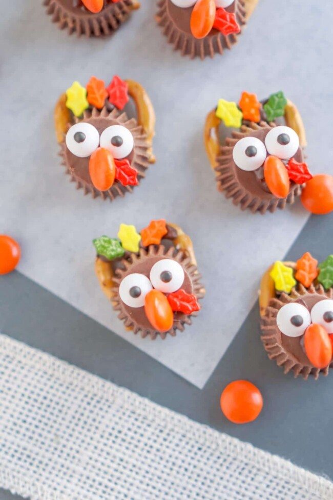 Easy Chocolate Turkey Treats - Play Party Plan