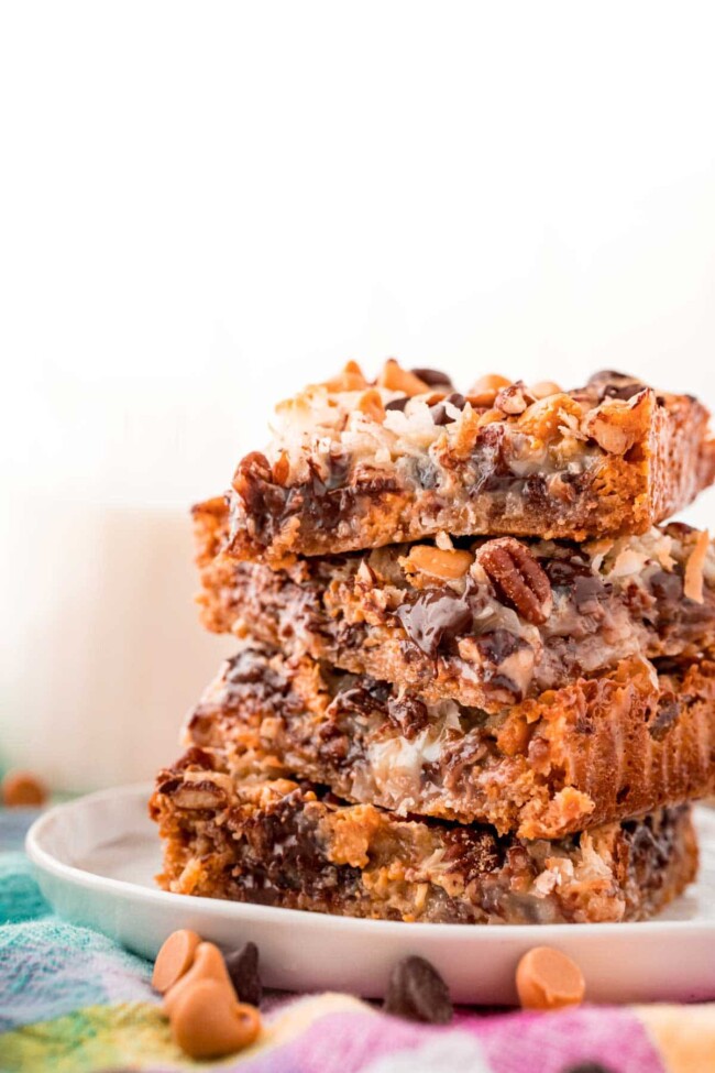 The Best Old Fashioned 7 Layer Bars Recipe - Play Party Plan