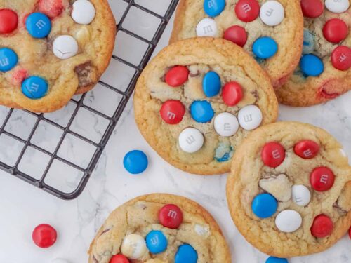 Dark Chocolate Mint M&M Cookie Recipe! - Never Ending Journeys