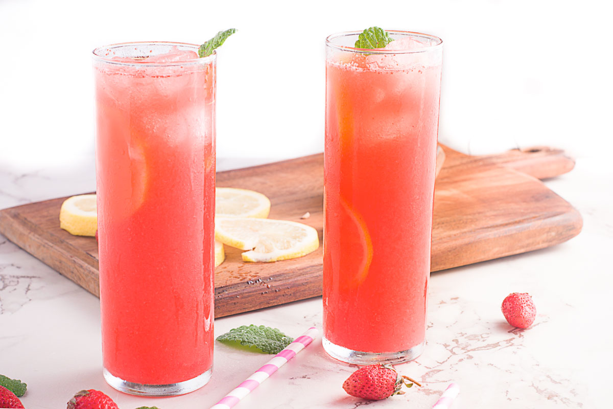 June Homemade Strawberry Lemonade - Price Chopper - Market 32