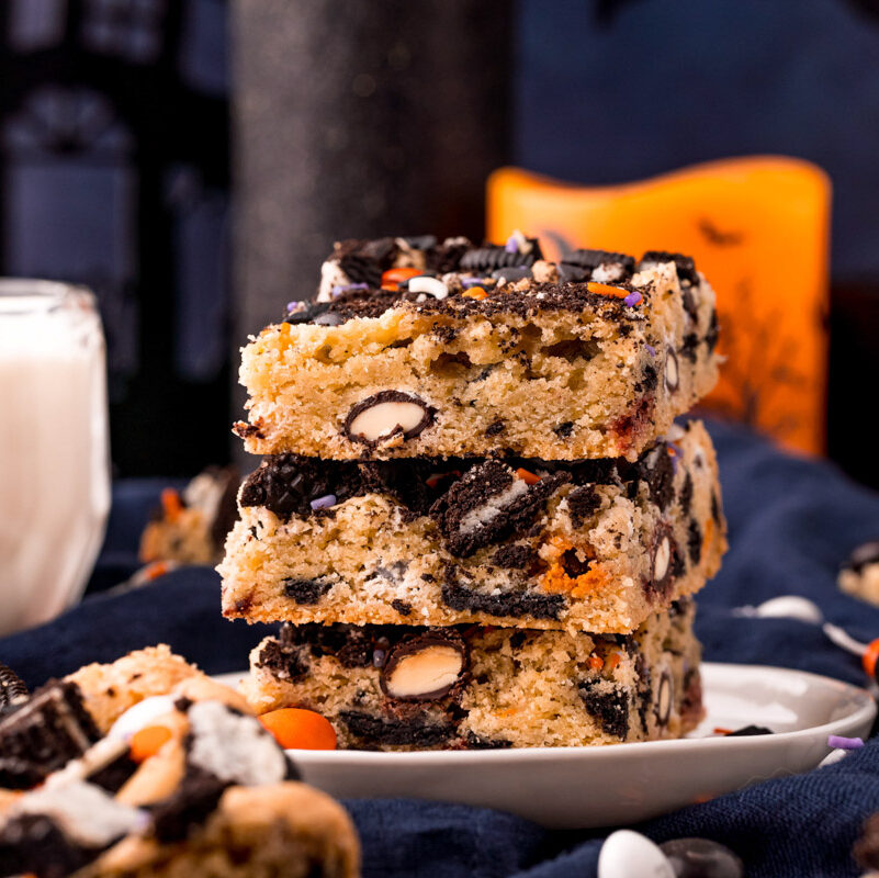 Halloween M&M Cookie Bars