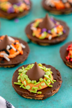 Easy Witch Hat Cookies for Halloween - Play Party Plan
