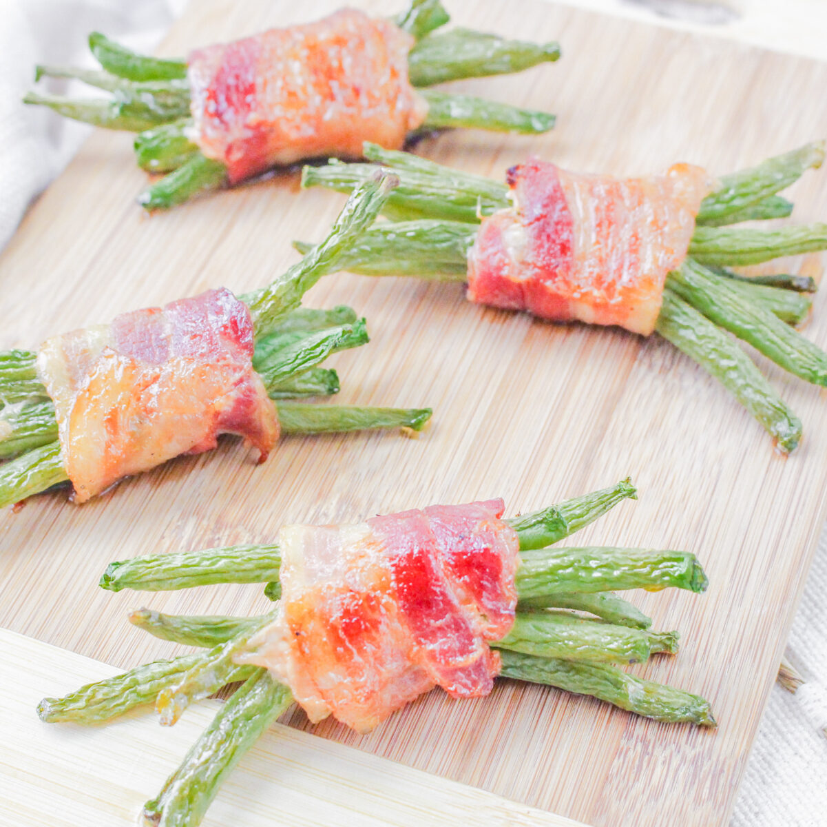 Easy Bacon Wrapped Green Beans