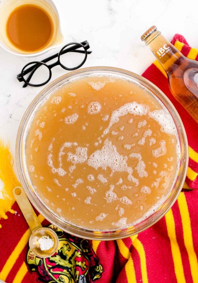 Easy Harry Potter Butterbeer Recipe (Non Alcoholic) - Play Party Plan