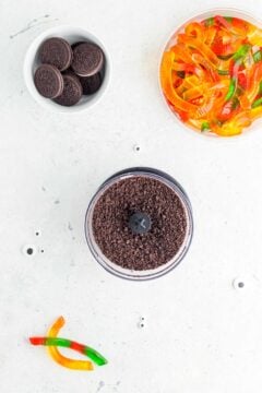 Easy Halloween Dirt Cups Recipe - Play Party Plan