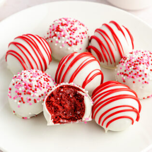 Easy No Bake Red Velvet Cake Balls - Play Party Plan