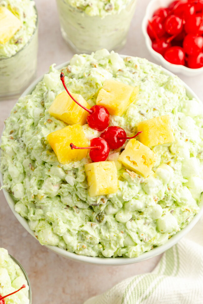 Easy Watergate Salad Recipe (Pistachio Fluff) - Play Party Plan