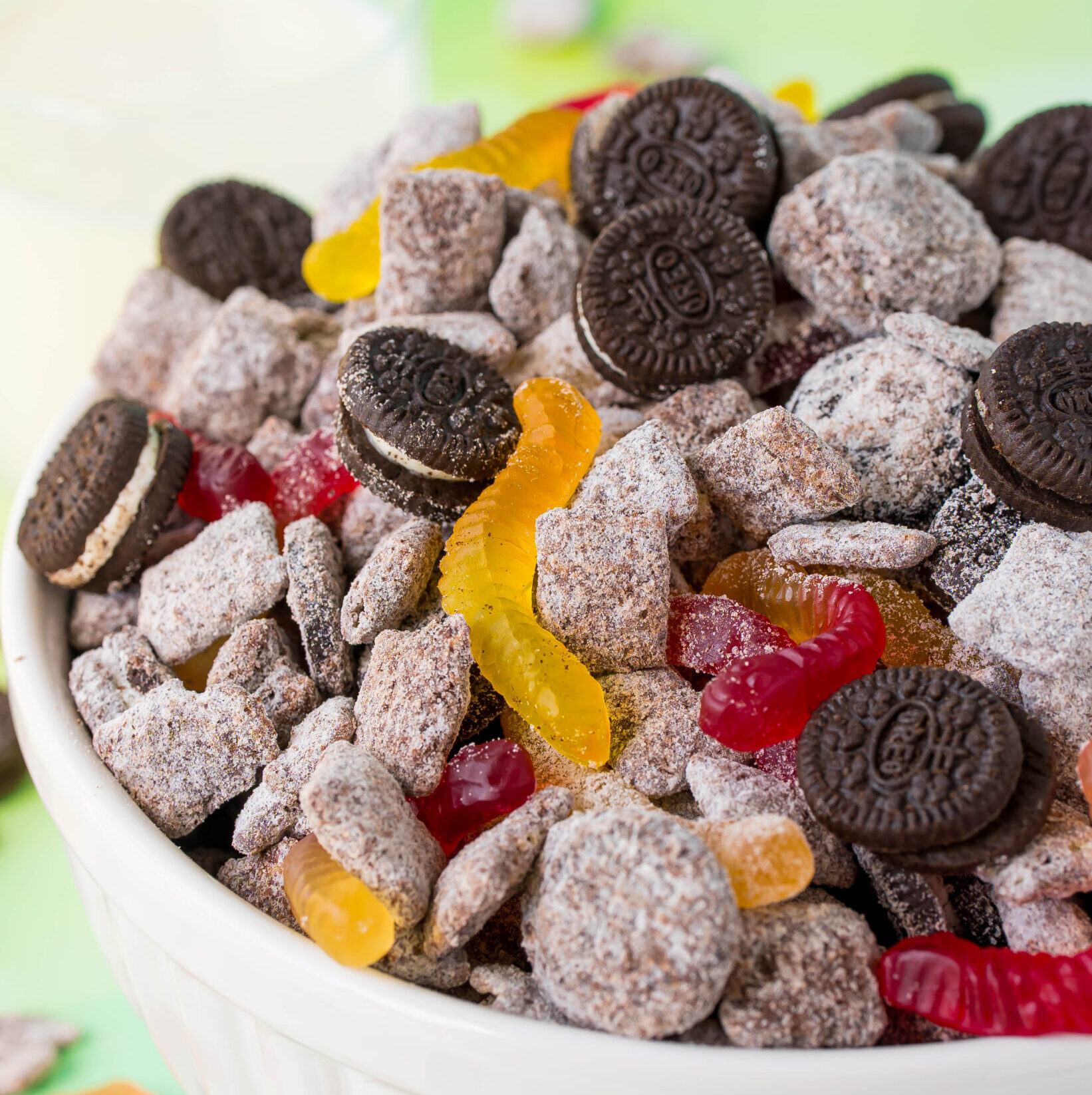 Dirt and Worms Oreo Muddy Buddies