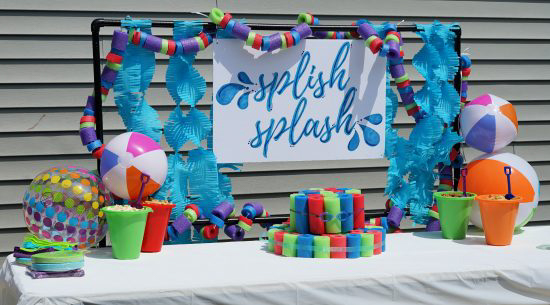 splish splash party table