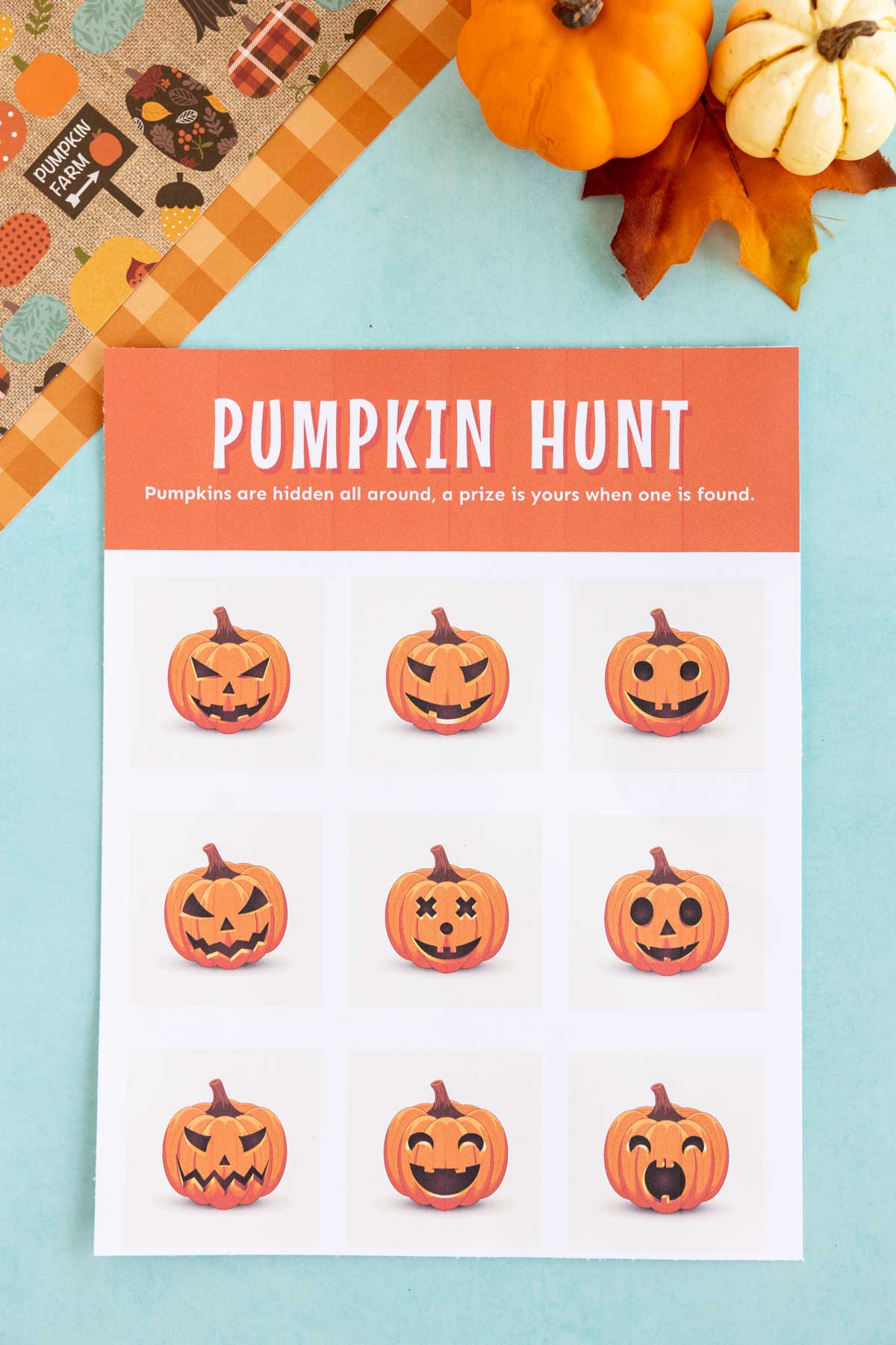 paper with the words pumpkin hut and pumpkins on it