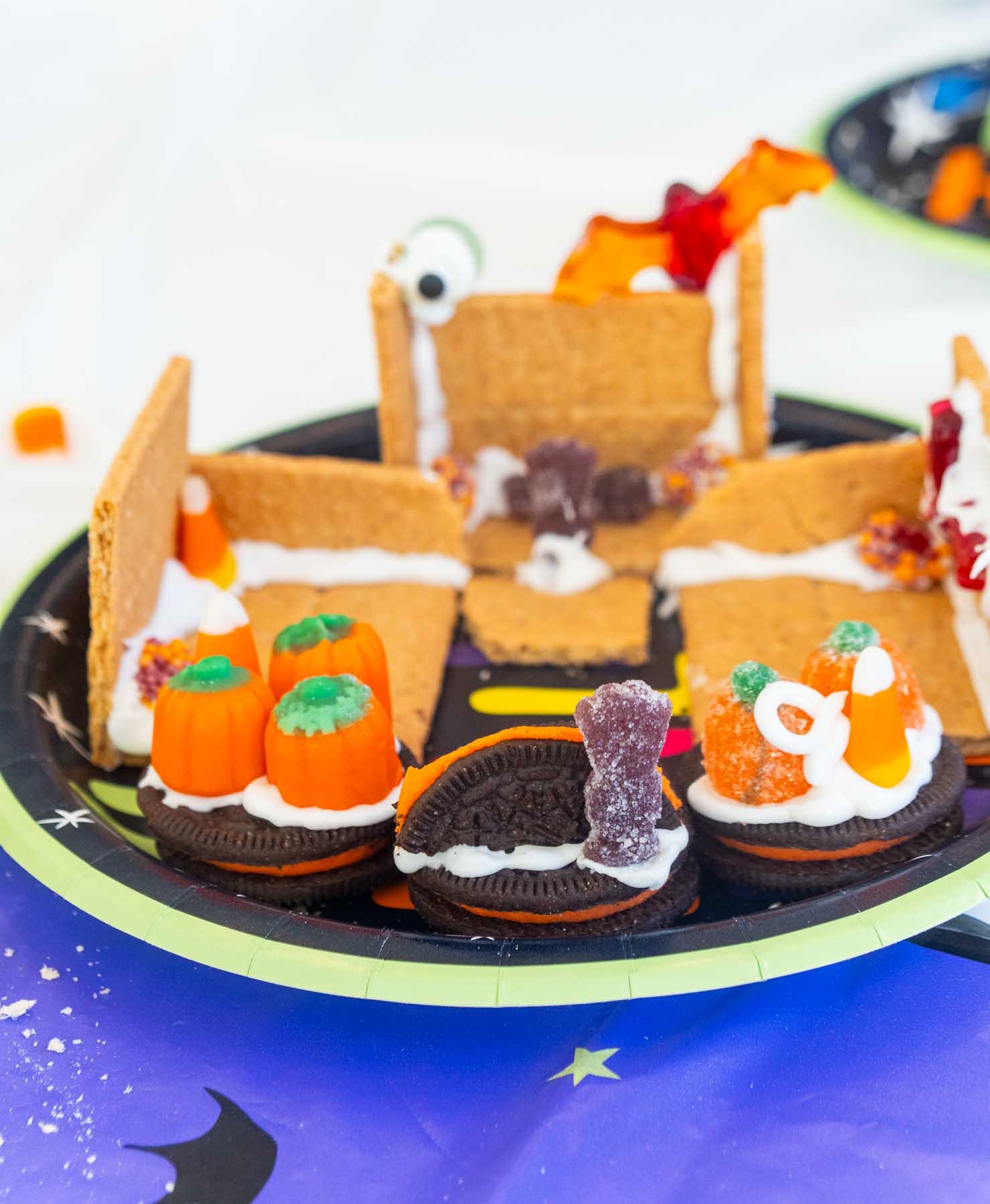 Halloween gingerbread houses made out of graham crackers