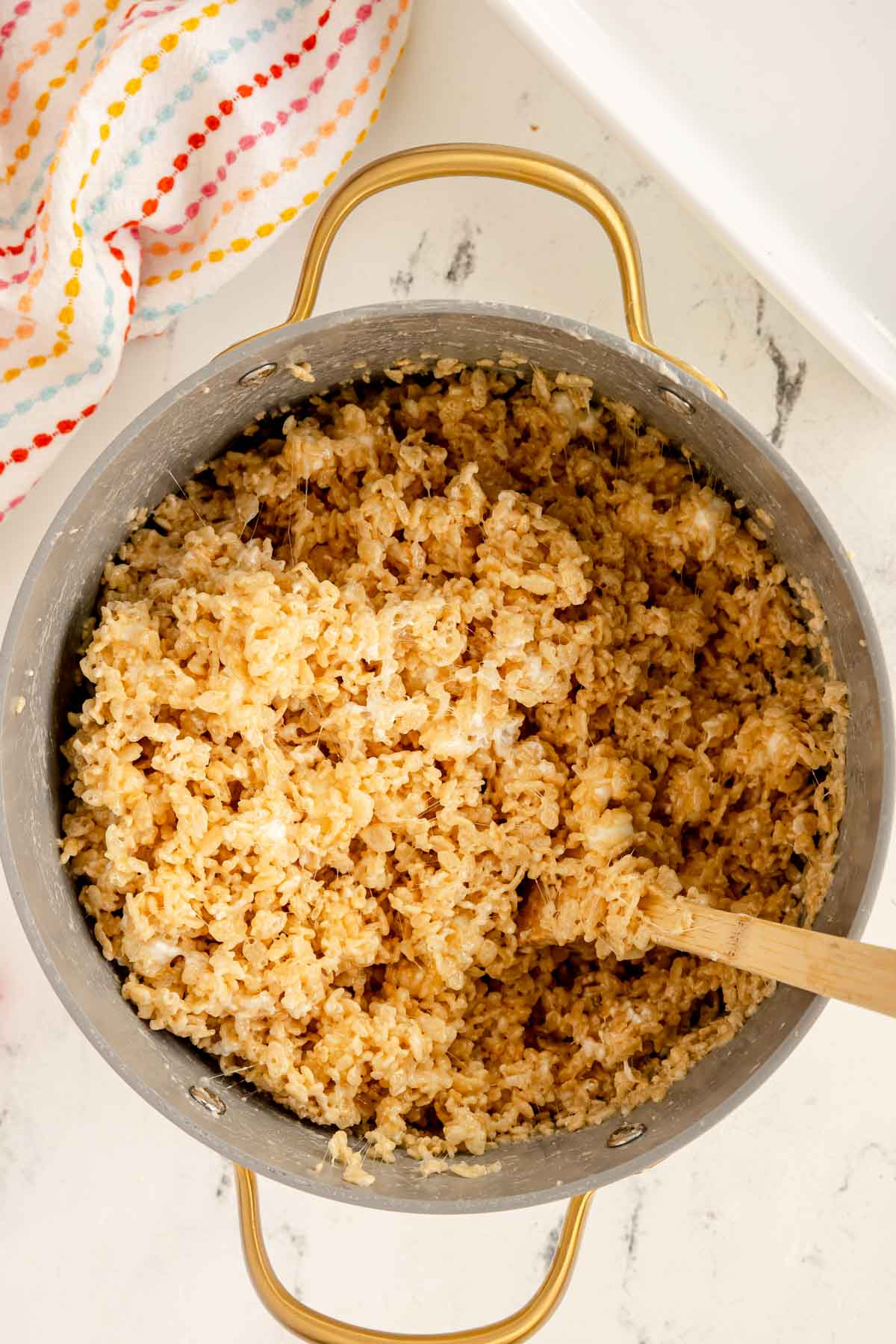 rice krispy treats in a pot