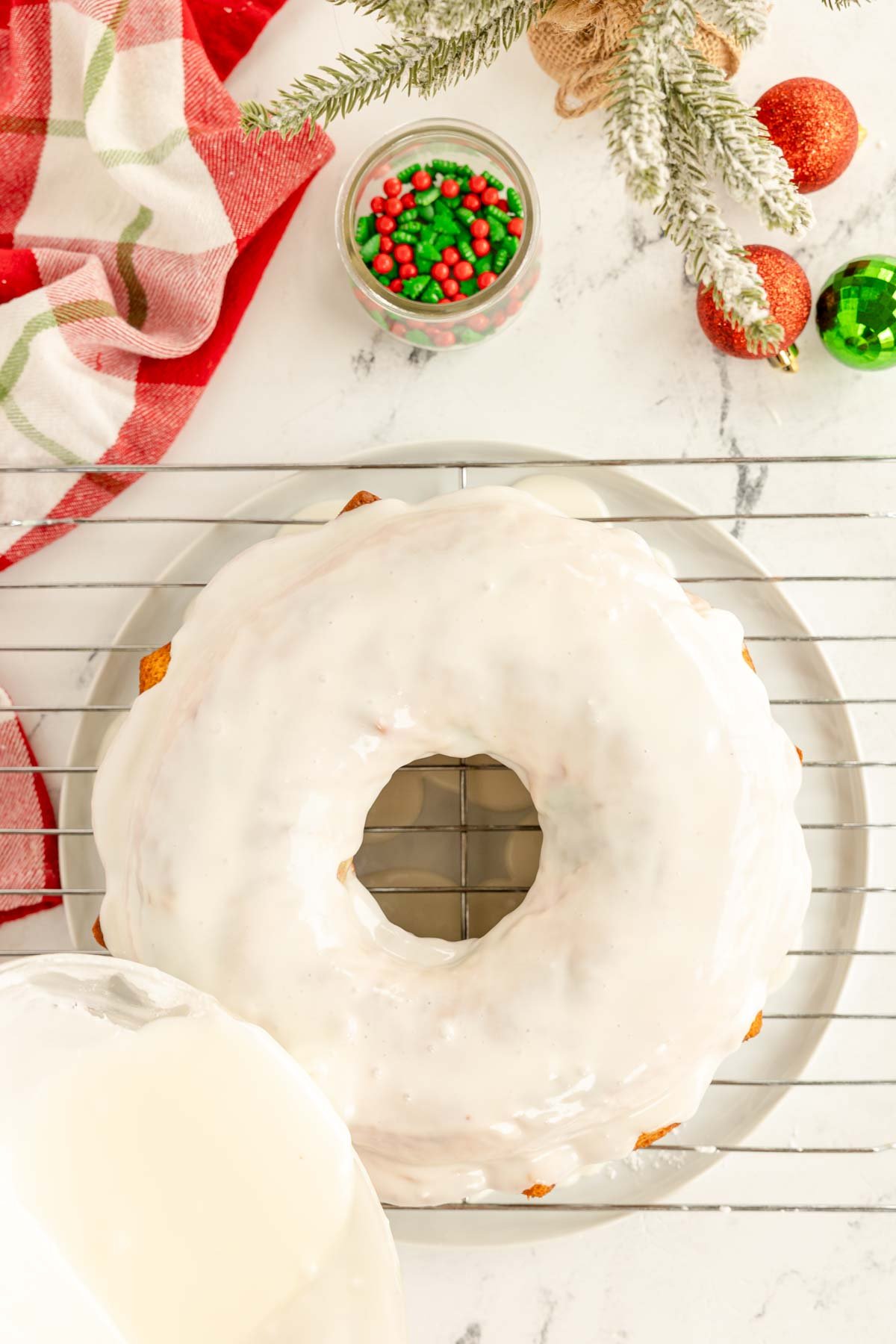 Christmas bundt cake with white frosting on top